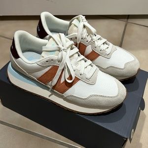 New Balance NB 237 Sneakers